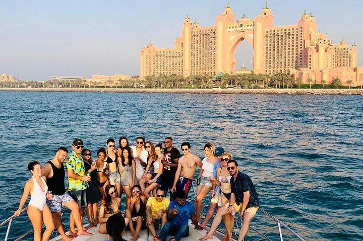 Experience the luxury of a private yacht cruise around Palm Island with stunning views of AIN Dubai Atlantis The Palm and JBR all while relaxing and enjoying music on deck.